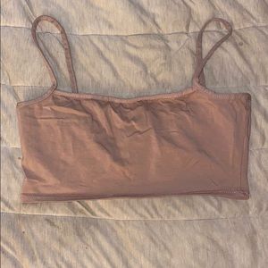 NEVER WORN PRETTY LITTLE THING CROPPED TANK